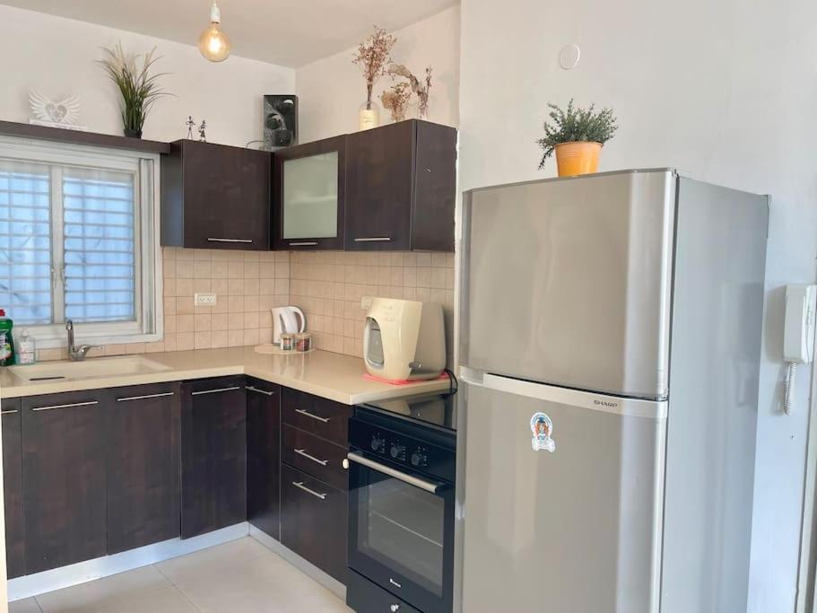 Urban Oasis- 3 - Prime - Private Parking - By Bookiz Tel Aviv